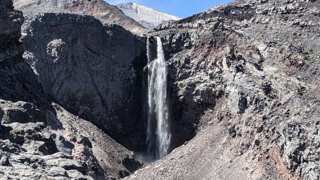 Loowit falls is a great detour to take from the loop.