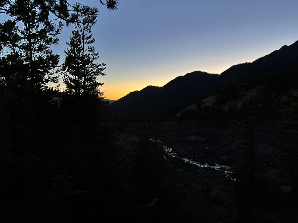 Enjoy an incredible sunset at Toutle River.